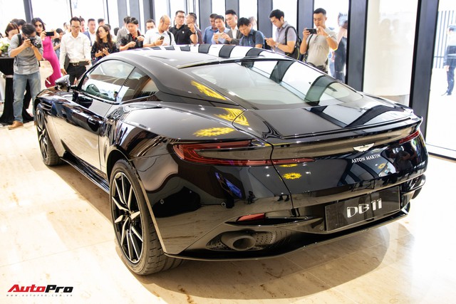 Chi tiết Aston Martin DB11 có giá 15,686 tỷ đồng vừa ra mắt tại Việt Nam, 2 chiếc đã tìm được khách hàng - Ảnh 6.
