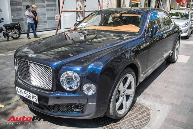 Đại gia Đà Nẵng đeo biển Lộc Phát cho hàng hiếm Bentley Mulsanne Speed - Ảnh 2.