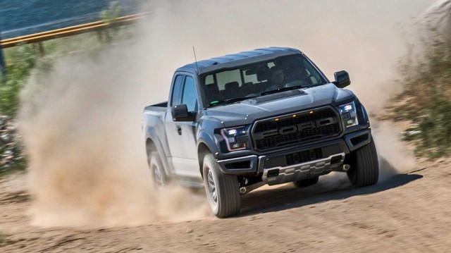 Ford cân nhắc tung siêu Ranger Raptor dùng động cơ Mustang 700 mã lực cạnh tranh các đối thủ mới xuất hiện