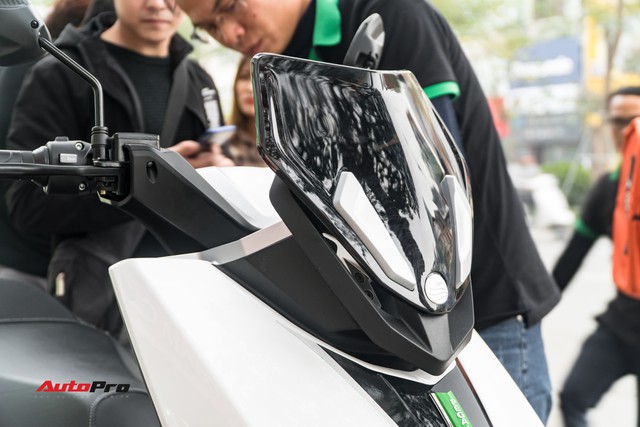 38 km trải nghiệm xe máy điện Pega Newtech: Đủ bộc lộ rõ ưu nhược điểm của xe tự xưng ‘sát thủ tay ga’ - Ảnh 7.