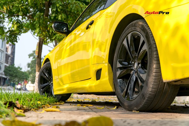 Lột xác từ trong ra ngoài, Hyundai Genesis độ kiểu Aston Martin rao bán chỉ hơn 500 triệu đồng - Ảnh 4.
