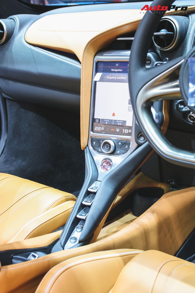 McLaren 720S Spider ra mắt Thái Lan - Đại gia Việt nào sẽ rước về garage? - Ảnh 11. McLaren 720S Spider ra mắt Thái Lan - Đại gia Việt nào sẽ rước về garage? - Ảnh 11.