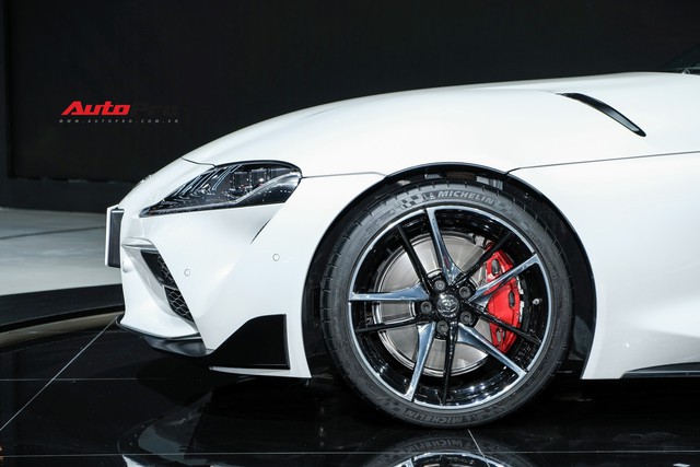 Toyota Supra trình diện triển lãm Bangkok 2019 bằng tông trắng lịch lãm - Ảnh 5.