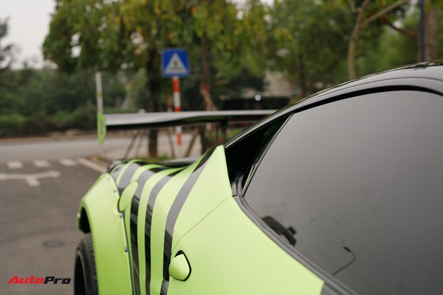 Chiếc Ferrari 458 Italia nổi tiếng nhất Việt Nam về tay đại gia Hà Thành - Ảnh 5. Chiếc Ferrari 458 Italia nổi tiếng nhất Việt Nam về tay đại gia Hà Thành - Ảnh 5.