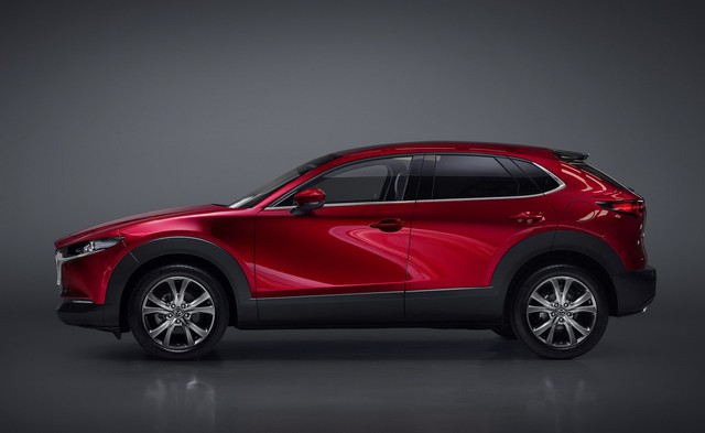 Mazda cho rằng đây là lý do chọn CX-30 thay vì CX-3 hay CX-5 - Ảnh 2.