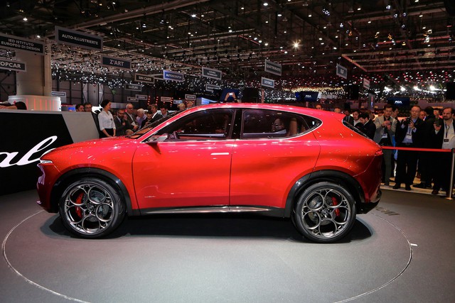 Thêm SUV sang cỡ nhỏ cạnh tranh BMW X1: Câu trả lời của người Ý - Ảnh 1. Thêm SUV sang cỡ nhỏ cạnh tranh BMW X1: Câu trả lời của người Ý - Ảnh 1.