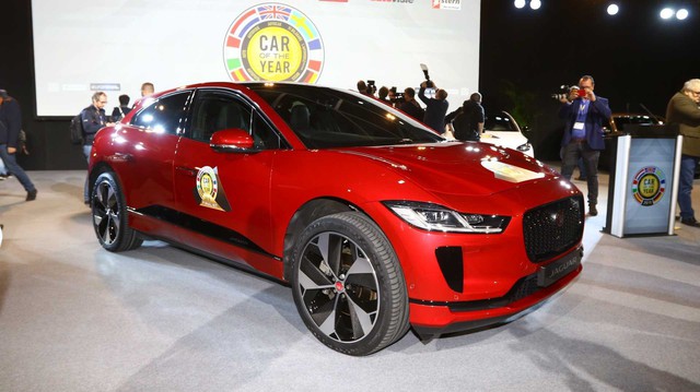 Vượt qua Ford Focus, Jaguar I-Pace giật giải 'Xe của năm 2019'