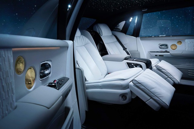 Rolls-Royce Phantom Tranquillity: Đỉnh cao bầu trời sao cho đại gia thích tĩnh lặng - Ảnh 10.