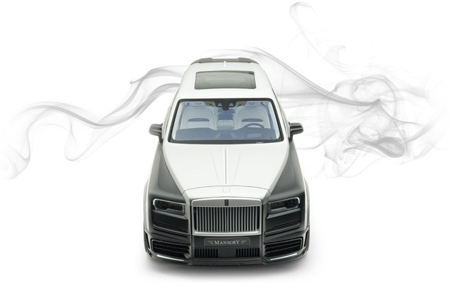 Vừa lộ diện tại Việt Nam, Rolls-Royce Cullinan đã có thêm bản siêu hiếm chỉ dành cho tỷ phú - Ảnh 8. Vừa lộ diện tại Việt Nam, Rolls-Royce Cullinan đã có thêm bản siêu hiếm chỉ dành cho tỷ phú - Ảnh 8.