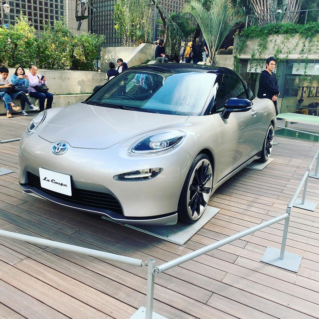 Xe thể thao Toyota La Coupe lộ diện khác lạ so với bản thiết kế, mọi người quay ngoắt thái độ - Ảnh 1. Xe thể thao Toyota La Coupe lộ diện khác lạ so với bản thiết kế, mọi người quay ngoắt thái độ - Ảnh 1.