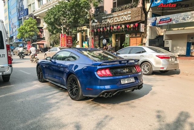 Ford Mustang GT 2019 thứ hai tại Việt Nam tái xuất với biển số lộc phát mãi - Ảnh 3.