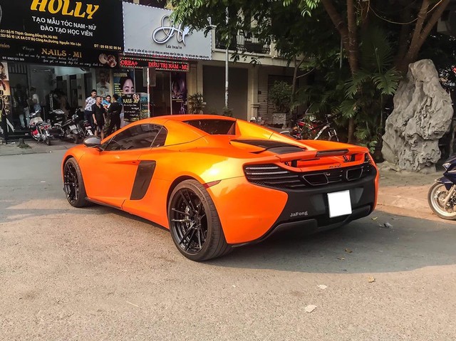 Siêu xe McLaren 650S Spider xuất hiện tại Hà Nội với chi tiết dễ gây nhầm lẫn với một chiếc nổi tiếng khác - Ảnh 3.