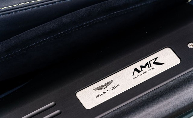 Siêu xe Aston Martin DB11 AMR chào hàng đại gia Việt - Ảnh 1. Siêu xe Aston Martin DB11 AMR chào hàng đại gia Việt - Ảnh 1.