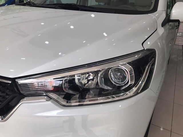 Suzuki Ertiga 2019 tiếp tục lộ thông tin: Động cơ cũ, 4 phiên bản, bản cao cấp nhất có cân bằng điện tử - Ảnh 5. Suzuki Ertiga 2019 tiếp tục lộ thông tin: Động cơ cũ, 4 phiên bản, bản cao cấp nhất có cân bằng điện tử - Ảnh 5.