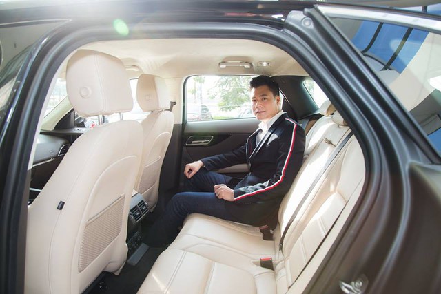 Ca sĩ Quang Dũng chi tiền tỷ tậu SUV hạng sang Jaguar F-Pace - Ảnh 3.