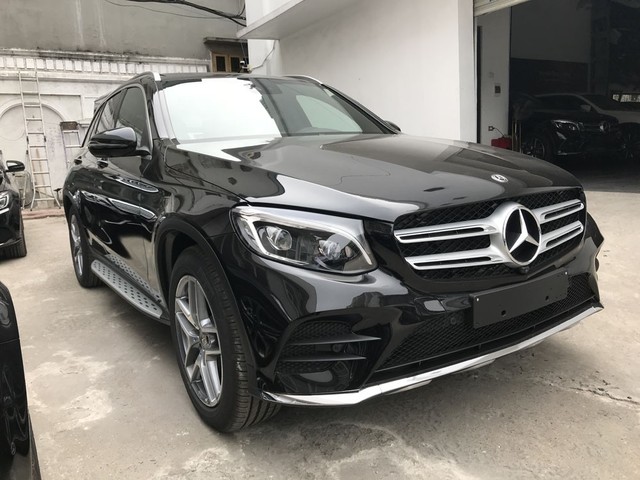 Choáng với hoá đơn 80 triệu đồng bảo dưỡng Mercedes-Benz GLC300 mới 1 năm tuổi - Ảnh 2.