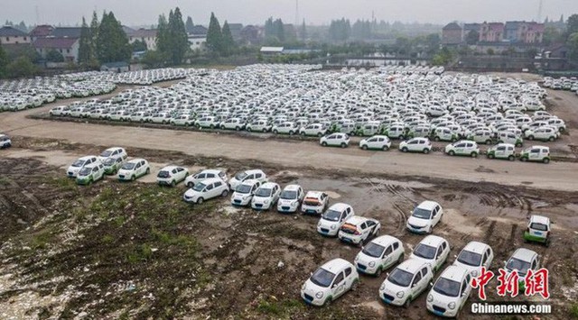 Hàng trăm xe điện Trung Quốc bị “xếp xó” và lý do phía sau - Ảnh 4.
