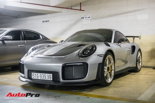 Porsche 911 GT2 RS với gói tuỳ chọn tiền tỷ ra biển trắng tại Sài Gòn, những con số gây chú ý - Ảnh 1.