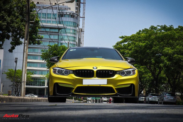 BMW M4 đời 2016 nhập Đức gắn nhiều đồ chơi rao bán giá 3,2 tỷ đồng - Ảnh 1.