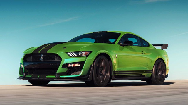 Luời thay đổi, Ford sẽ chỉ nâng cấp Mustang khi làm xong điều này