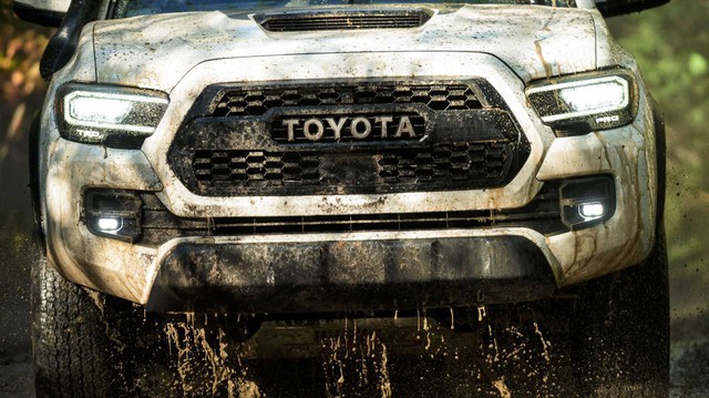 Toyota chuẩn bị đổi khung gầm Hilux, đồng bộ hóa với bán tải toàn cầu