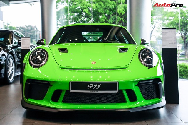 Cận cảnh hàng khủng Porsche 911 GT3 RS màu xanh lá độc nhất Việt Nam, sở hữu một trang bị đắt hơn cả Mitsubishi Xpander - Ảnh 3.