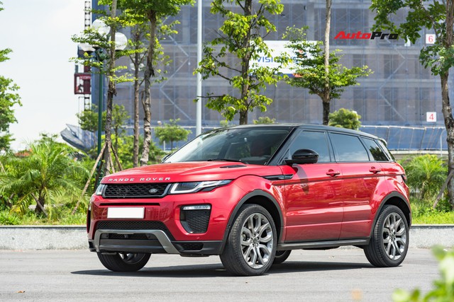 Đại gia Việt mất gần 2 tỷ đồng sau 3 năm đầu sử dụng Range Rover Evoque ‘bản full’ - Ảnh 5. Đại gia Việt mất gần 2 tỷ đồng sau 3 năm đầu sử dụng Range Rover Evoque ‘bản full’ - Ảnh 5.