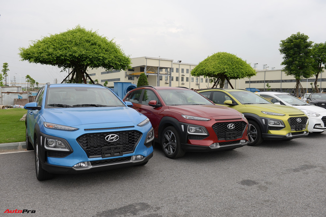 Đang bán chạy, Hyundai Kona bất ngờ tăng giá niêm yết cả 3 phiên bản tại Việt Nam - Ảnh 1. Đang bán chạy, Hyundai Kona bất ngờ tăng giá niêm yết cả 3 phiên bản tại Việt Nam - Ảnh 1.