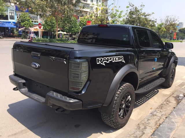 Chưa kịp ra biển, dân chơi Việt đã bán Ford Ranger Raptor với mức giá gây bất ngờ - Ảnh 2.