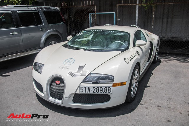 Tóm gọn Bugatti Veyron 16.4 của ông Đặng Lê Nguyên Vũ đi đăng kiểm - Ảnh 7.