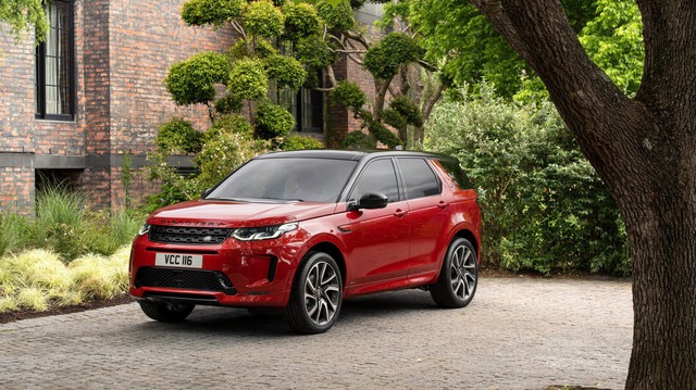 Land Rover Discovery Sport 2020 ra mắt: Đại gia Việt mong chờ bởi hàng loạt chi tiết này