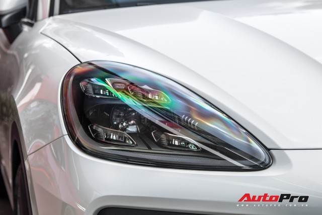 Cường Đô-la, Đàm Thu Trang mạnh tay chi hơn 7 tỷ đồng tậu Porsche Cayenne S thế hệ mới - Ảnh 9.