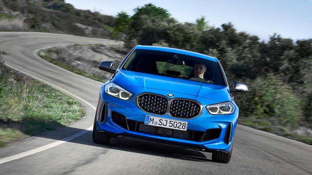 BMW 1-Series chính thức ra mắt với thiết kế dễ gây hoang mang và hệ dẫn động sẽ khiến nhiều fan phải ngạc nhiên - Ảnh 8.