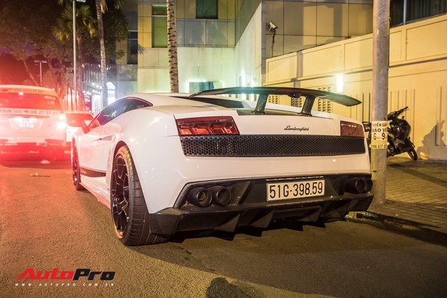 Lamborghini Gallardo SE độ khủng với lai lịch thú vị tái xuất trên đường phố Sài Gòn - Ảnh 8.
