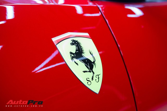 Diện kiến Ferrari F355 F1 Spider độc nhất Việt Nam: Dễ hiểu vì sao hơn 20 năm vẫn thu hút giới mộ xe - Ảnh 40. Diện kiến Ferrari F355 F1 Spider độc nhất Việt Nam: Dễ hiểu vì sao hơn 20 năm vẫn thu hút giới mộ xe - Ảnh 40.