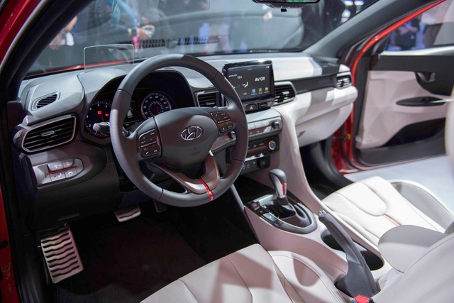 Hyundai, Kia bị tố che giấu túi khí lỗi với khách hàng - Ảnh 1.