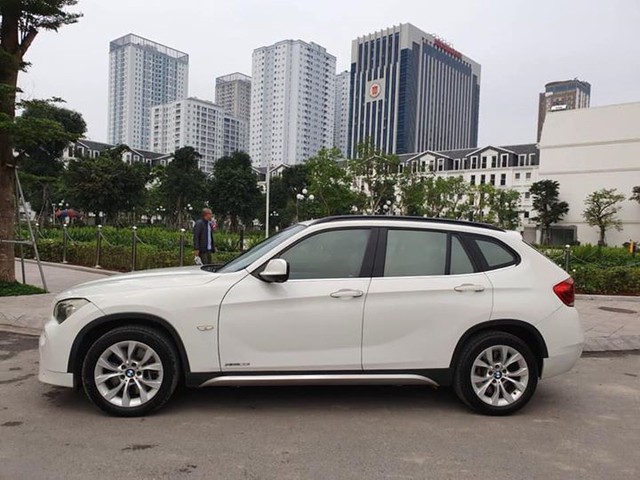 Bị lãng quên tại Việt Nam, chiếc SUV này của BMW bán lại chỉ hơn 500 triệu đồng - Ảnh 2.