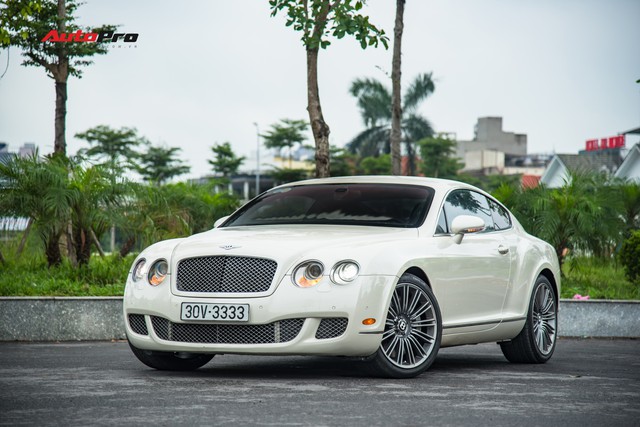 Đeo biển 3333 nhưng chiếc Bentley này có giá bán lại chỉ hơn 2 tỷ đồng - Ảnh 1.