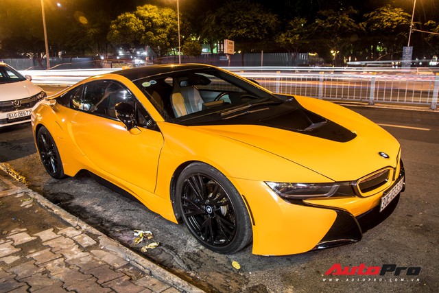 Đã độc vì biển số tứ quý 3, BMW i8 còn nổi bật hơn nhờ chi tiết này - Ảnh 1.