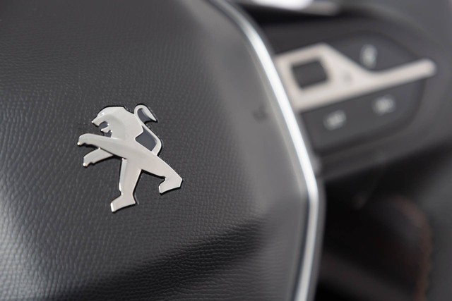 Có nên chọn cấu hình đặc biệt này của Peugeot 508 thay vì bản sedan? - Ảnh 11. Có nên chọn cấu hình đặc biệt này của Peugeot 508 thay vì bản sedan? - Ảnh 11.