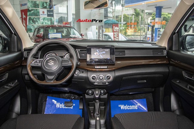 Khám phá chi tiết Suzuki Ertiga 2019 full option giá rẻ hơn Mitsubishi Xpander tiêu chuẩn - Ảnh 4.