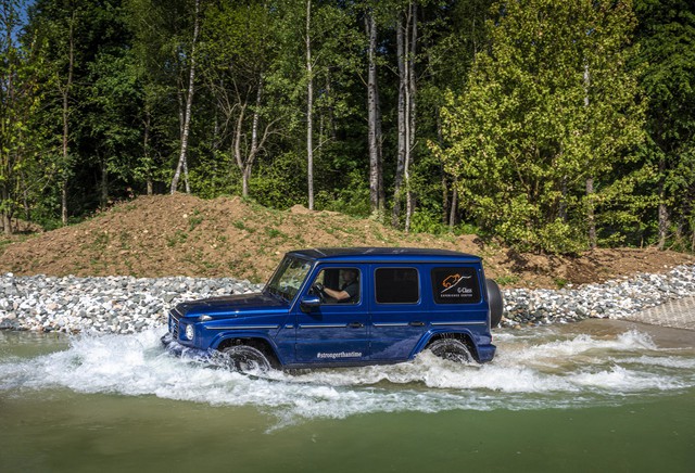 Stronger Than Time, mẫu xe kỷ niệm sinh nhật tuổi 40 của Mercedes-Benz G-Class - Ảnh 6. Stronger Than Time, mẫu xe kỷ niệm sinh nhật tuổi 40 của Mercedes-Benz G-Class - Ảnh 6.