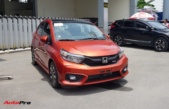 Chi tiết Honda Brio vừa về đại lý, đối thủ mới của VinFast Fadil và Hyundai Grand i10 chỉ còn chờ giá bán chính thức - Ảnh 2. Chi tiết Honda Brio vừa về đại lý, đối thủ mới của VinFast Fadil và Hyundai Grand i10 chỉ còn chờ giá bán chính thức - Ảnh 2.