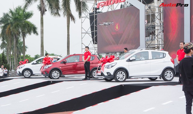 VinFast bàn giao hàng trăm xe Fadil, lập kỷ lục tại Việt Nam - Ảnh 5.