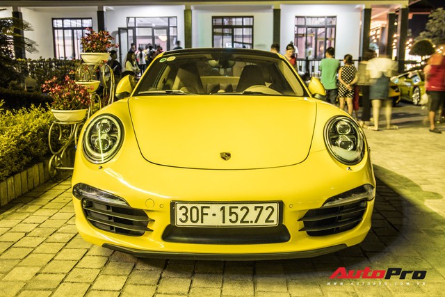 Hai lần đổi xe, đại gia đồng hồ mang Porsche 911 Carrera tham gia hành trình siêu xe Car Passion 2019 - Ảnh 1.