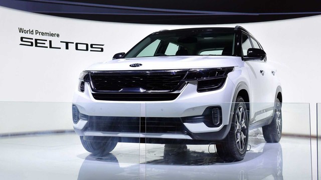 Kia Seltos ra mắt - SUV lắm đồ chơi cạnh tranh Honda HR-V