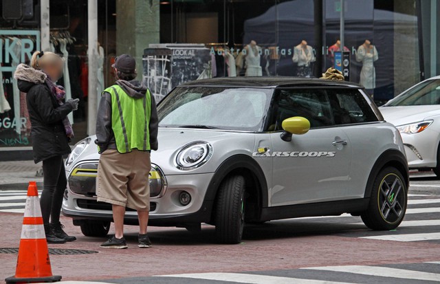 MINI Cooper mới lộ diện: Chỉ cần 1 chi tiết này đã nói lên bản chất của phiên bản mới - Ảnh 3. MINI Cooper mới lộ diện: Chỉ cần 1 chi tiết này đã nói lên bản chất của phiên bản mới - Ảnh 3.