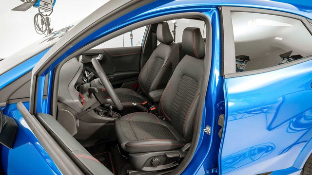 Căn hộ mini di động Ford Puma chính thức trình làng với vô vàn công nghệ - Ảnh 8. Căn hộ mini di động Ford Puma chính thức trình làng với vô vàn công nghệ - Ảnh 8.