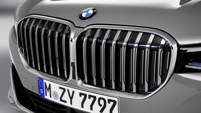 BMW quyết làm lưới tản nhiệt siêu to khổng lồ trên 7-Series với lý do này - Ảnh 2.