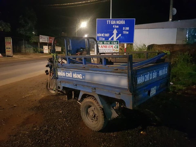 Người đàn ông chạy xe ba gác vượt 1.400km từ Sài Gòn về Nghệ An: Nghĩ tới 5 triệu thuê xe nên tự phượt về quê nhưng chia sẻ tiếp theo còn gây sốc hơn - Ảnh 1.